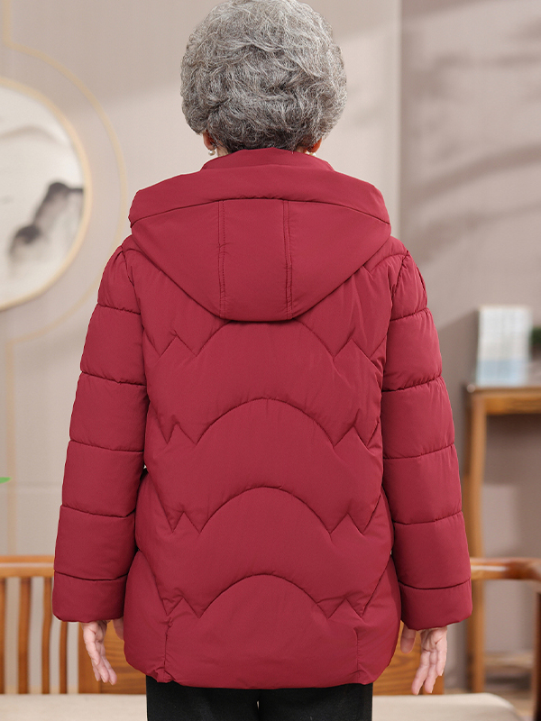 سترة قطنية مبطنة بالصوف ومطرزة - مراجعة Women Fashion Over 60 وسعره