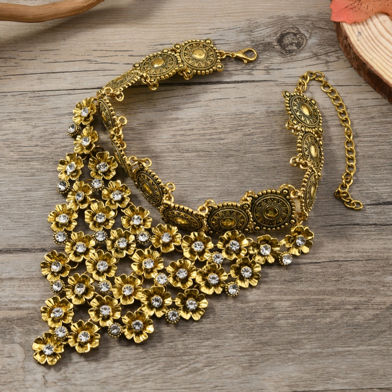 قلادة جديدة 2026 بأسلوب مصري ت - مراجعة Women Fashion Egypt وسعره